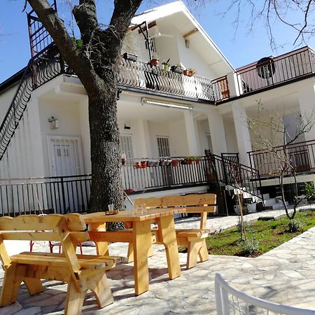 Villa Marko Sutomore Exterior foto